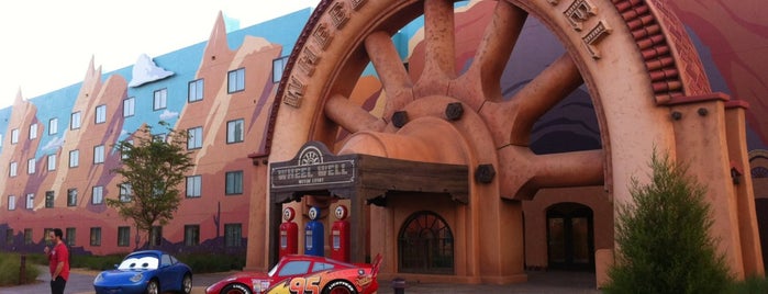 Cars Family Suites is one of Lugares favoritos de Diane.