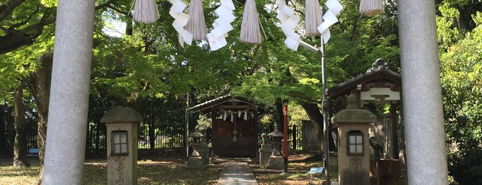 春日神社 is one of 知られざる寺社仏閣 in 京都.