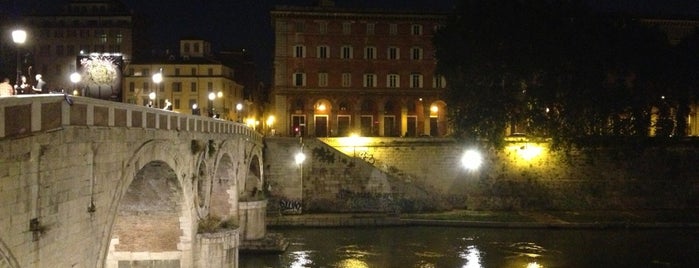 Lungo il Tevere Roma is one of 🔰 ROME.
