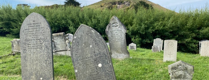 St Enodoc Church is one of Padstow.