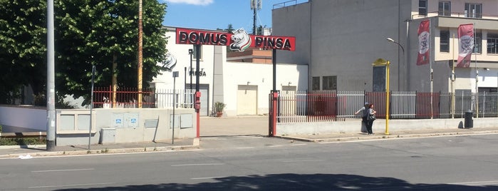 Domus Pinsa is one of Roma food wishlist.