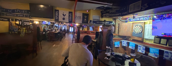Flannery's Bar is one of Bars With Games 🏆.