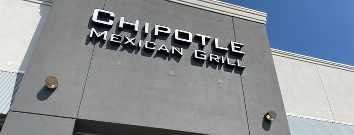 Chipotle Mexican Grill is one of Places to Lunch at Work.