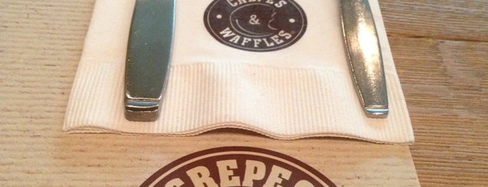 Crepes & Waffles is one of Paseo DF.