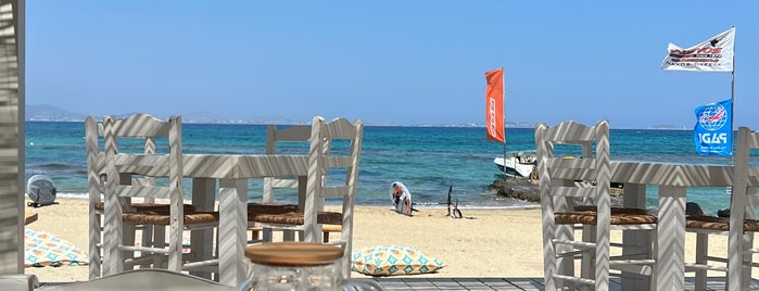 Flisvos WaterSports 1974 is one of Naxos Cyclades Grèce.