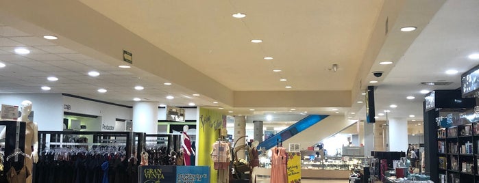 Sears is one of Cancun y Playa.
