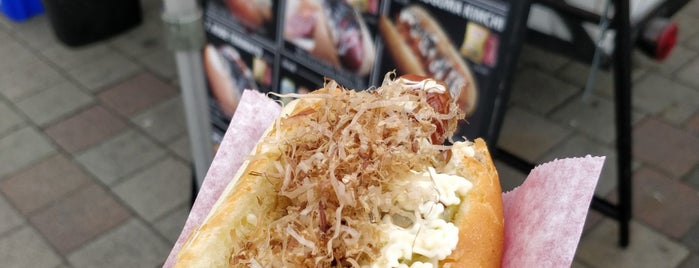 Japadog Granville & Pender is one of Vancouver Foodies.