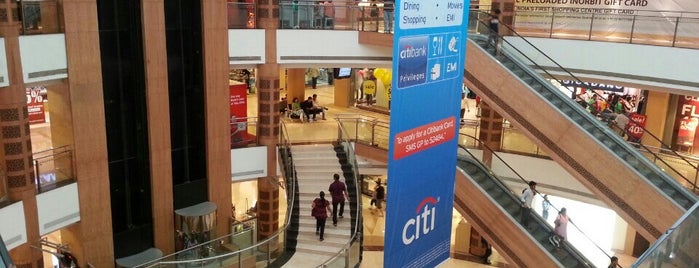 Inorbit Mall is one of Lugares favoritos de Kunal.