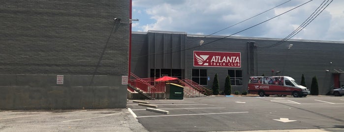 Atlanta Track Club is one of Tempat yang Disukai Chester.