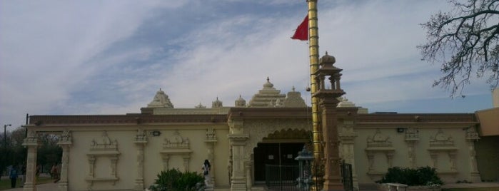 DFW Hindu Temple is one of สถานที่ที่ Shakthi ถูกใจ.