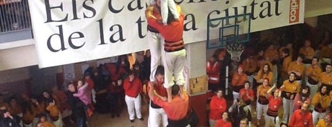Castellers de Barcelona is one of Elena Y Argeo Wineloversさんのお気に入りスポット.