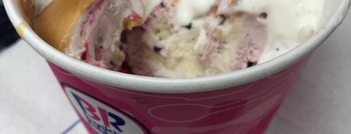 Baskin-Robbins is one of The 15 Best Places for Hot Fudge in Los Angeles.