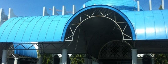 Masjid Al-Muktafi Billah Shah (Masjid Ladang) is one of Terengganu for The World #4sqCities.