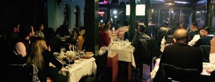 Yelken Et & Balık Restaurant is one of Posti che sono piaciuti a Kenan.