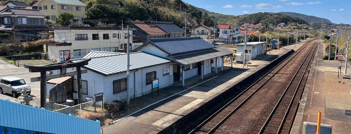 Toda-Kohama Station is one of 山陰本線の駅.