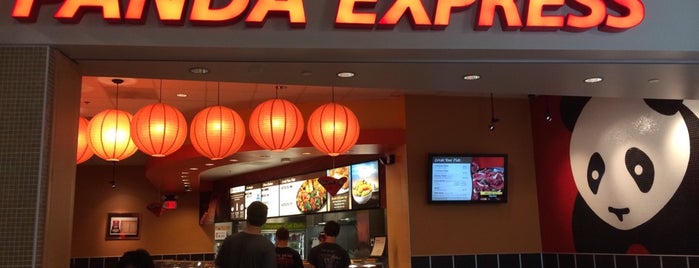 Panda Express is one of Carolさんのお気に入りスポット.