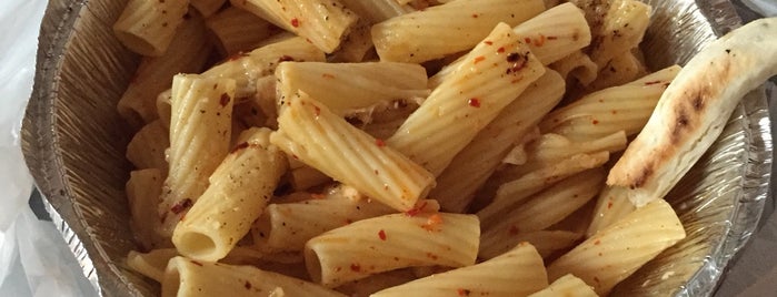 pizza pasta Foccacia is one of Jennifer'in Beğendiği Mekanlar.