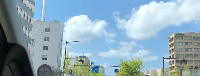西念中交差点 is one of 50メートル道路.