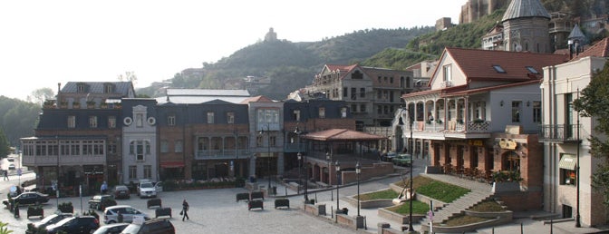 Vakhtang Gorgasali Meydanı is one of The places I've been mayor....
