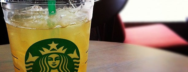 Starbucks is one of Posti che sono piaciuti a Sunil.