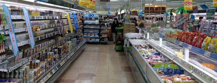 ライフ 福崎店 is one of ライフコーポレーション.