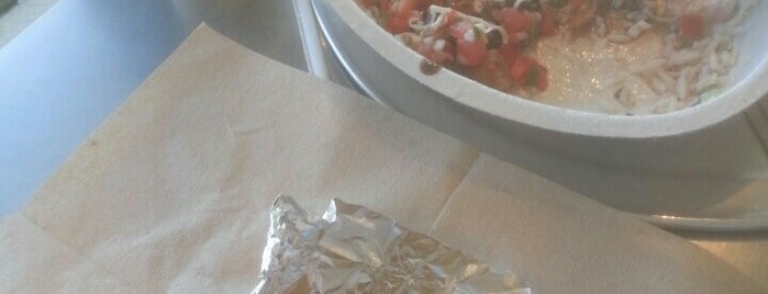 Chipotle Mexican Grill is one of Posti che sono piaciuti a Terri.