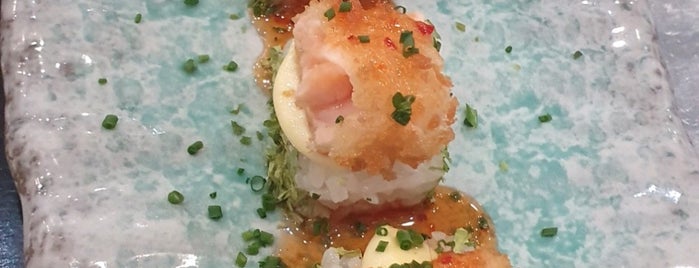 Art Sushi is one of Repastos Lentos.