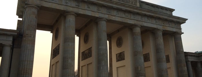 Brandenburg Gate is one of berlin <3.