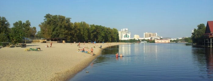 Гідропарк is one of Парки м. Києва.