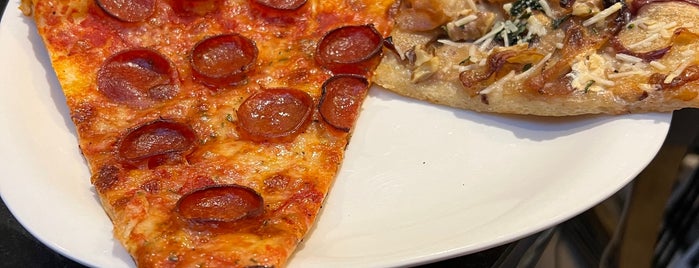 Williamsburg Pizza is one of Fast casual.