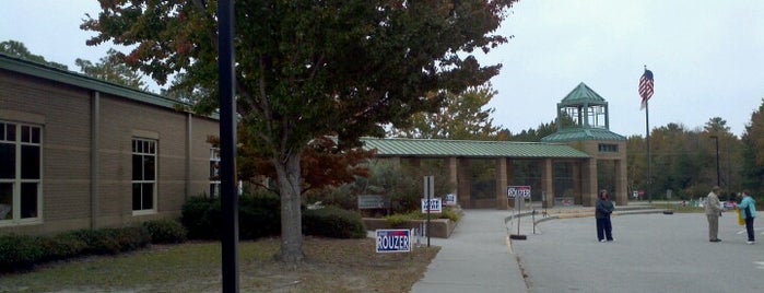 Voting at Topsail Elementary School is one of Gary's List 3.