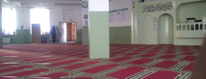 Islamische Informations Serviceleistungen IIS Moschee is one of Frankfurt.