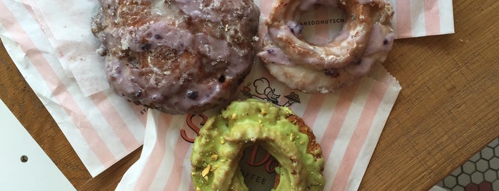 Stan's Donuts & Coffee is one of Meet Your Match in CHI: Urban Intellectuals.