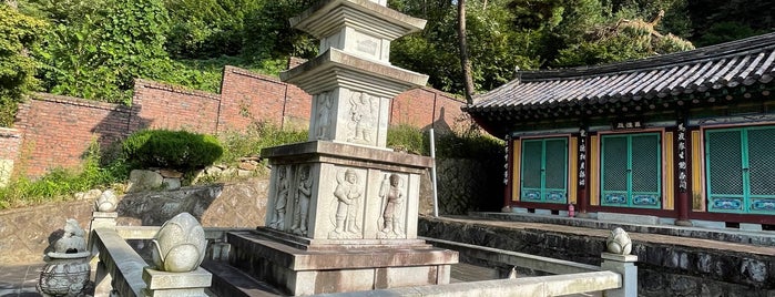 정혜사 (定慧寺) is one of Buddhist temples in Honam.