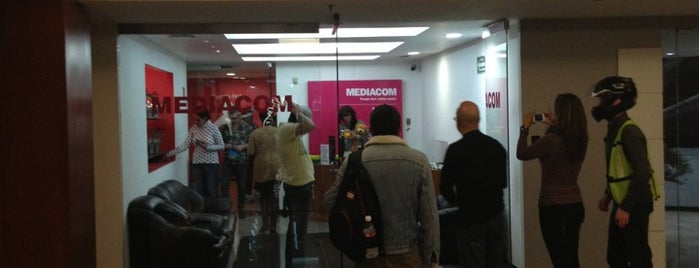 MediaCom is one of Agencias de Medios.