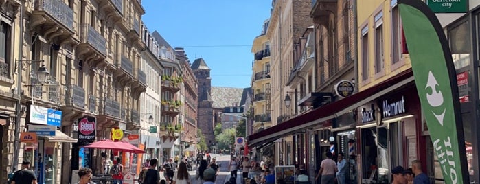 Strasbourg is one of França.