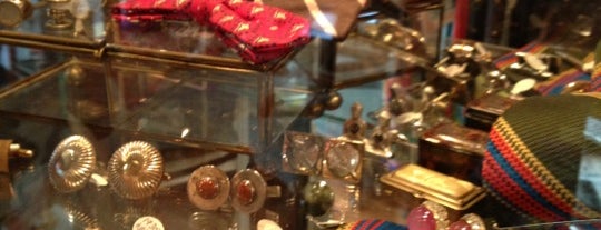 Pippin Vintage Jewelry is one of NYC.