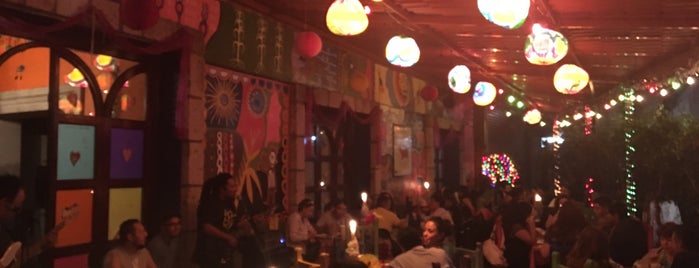 Café Ahura Mazda is one of lindavista.
