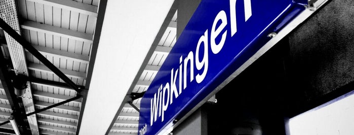 Bahnhof Zürich Wipkingen is one of ZVV S2: Effretikon <=> Ziegelbrücke.