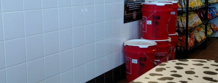 Firehouse Subs Kettering is one of Posti che sono piaciuti a A.