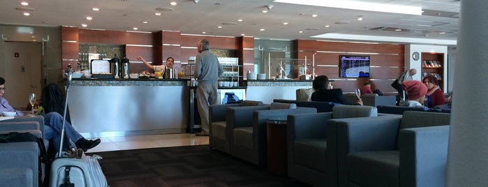 Lufthansa Business Lounge is one of Airports.