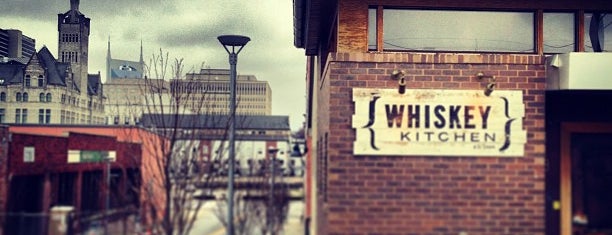 Whiskey Kitchen is one of Tempat yang Disimpan Tim.