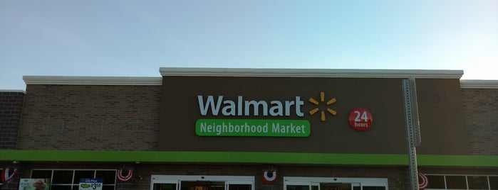 Walmart Neighborhood Market is one of Tempat yang Disukai Lizzie.