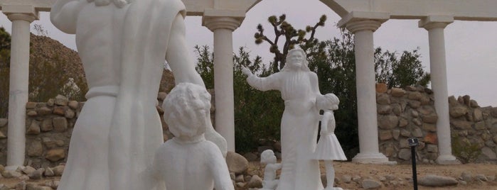 Desert Christ Park is one of Tempat yang Disimpan naveen.