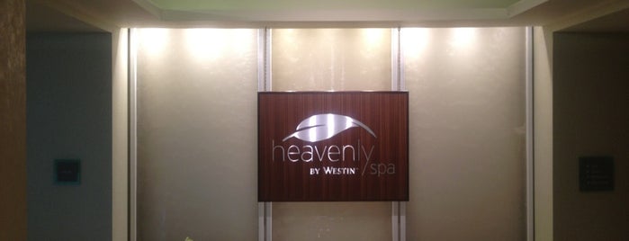 Heavenly Spa at the Westin is one of Lugares favoritos de Chris.