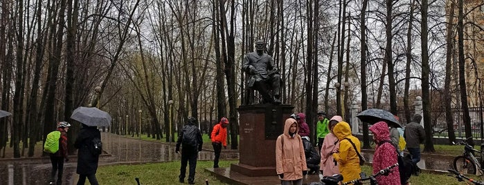 Памятник А. Ф. Кони is one of Достопримечательности Москвы 2.
