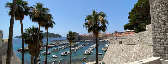 Ponte Gate is one of Dubrovnik.
