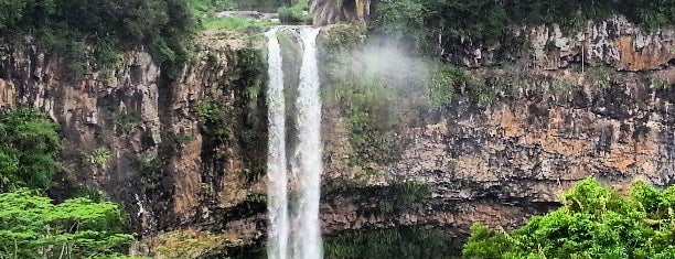 Chamarel Waterfall is one of أماكن جميلة حول العالم.