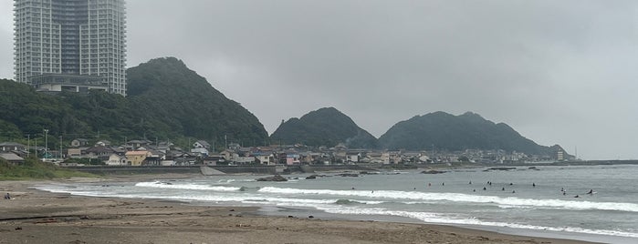 鴨川マルキ is one of Surfing /Japan.