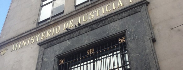 Ministerio del Interior y la Justicia is one of Divisiones en Vidrio Templado.